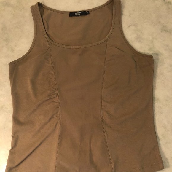 New Man tank top - Picture 2 of 4